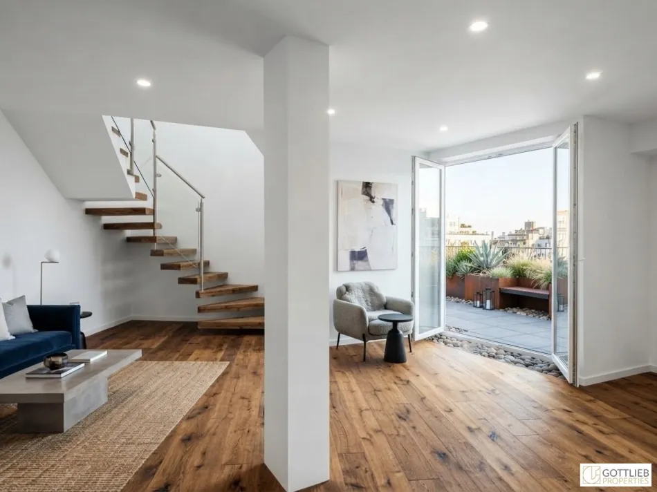 U-Bahn-Nähe U3 und U6! Hochwertige 3-Zimmer-Dachgeschoss-Wohnung mit Südterrasse in generalsaniertem Gründerzeithaus - Bild