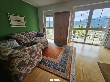 Wohnzimmer mit Ausblick