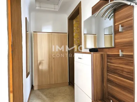 Altbau Vorraum