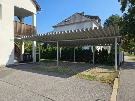 Carport, mittig zugeordnet