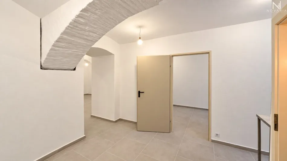 Kreativer Freiraum im Herzen von Wien-Neubau Magazin / Lager Hobbyraum mit Altbau-Charme! (Widmung Magazin) - Bild