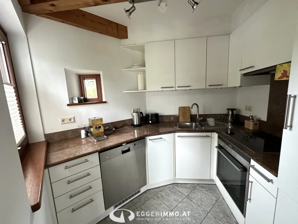 5700 Zell am See : ab SOFORT :großzügige, helle 2 Zimmerwohnung ca. 80m², möbliert ! Küche, Terrasse, Garten, Garage ! Seenähe ! - Bild