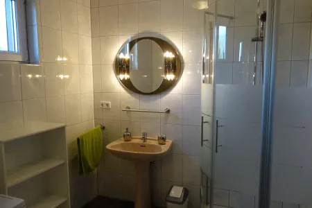 Badezimmer Wohnung 1. OG