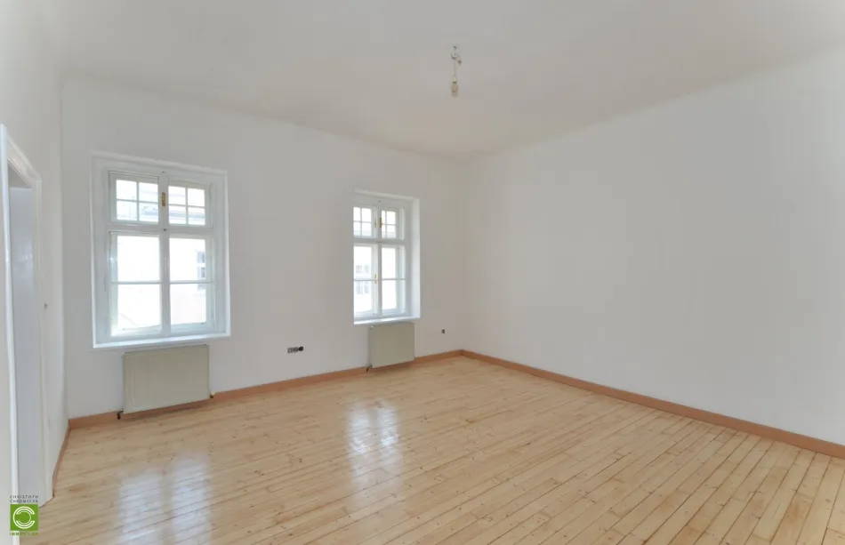 CHRISTOPH CHROMECEK IMMOBILIEN - PERCHTOLDSDORF - Helle 2-Zimmer-Altbauwohnung in Zentrumslage! - Bild