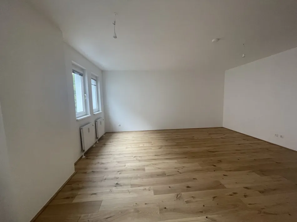 2 Zimmer Wohnung in 1120 bei Meidlinger Bahnhof / Philadelphiabrücke - Bild