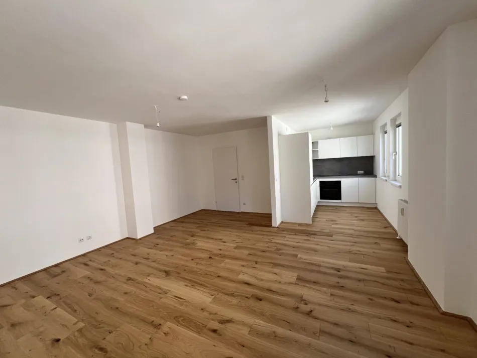 2 Zimmer Wohnung in 1120 bei Meidlinger Bahnhof / Philadelphiabrücke - Titelbild