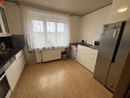 Geräumige Wohnoase mit Grünblick