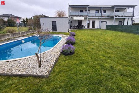 Gelungener Wohntraum mit Garten und Pool