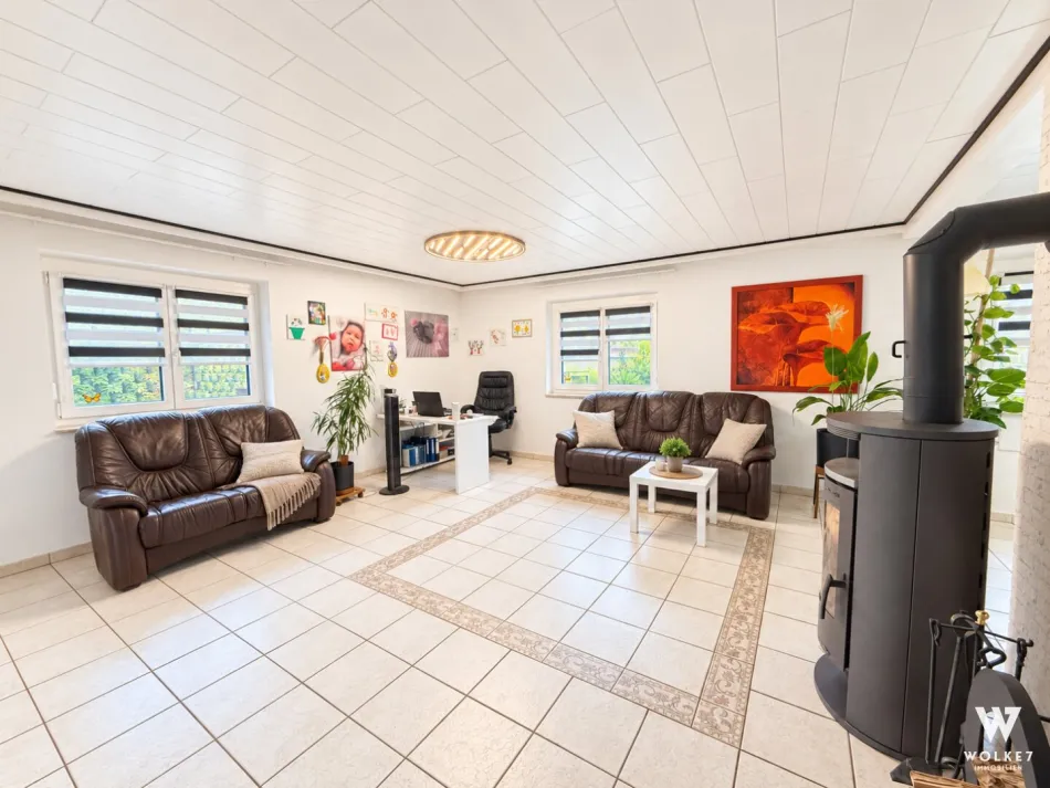 Großzügiges Einfamilienhaus | ca. 105 m² Wohnfläche | ca. 700 m² Grundstück | Gerasdorf - Bild