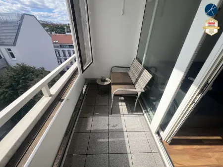 Loggia vor dem Wohnzimmer