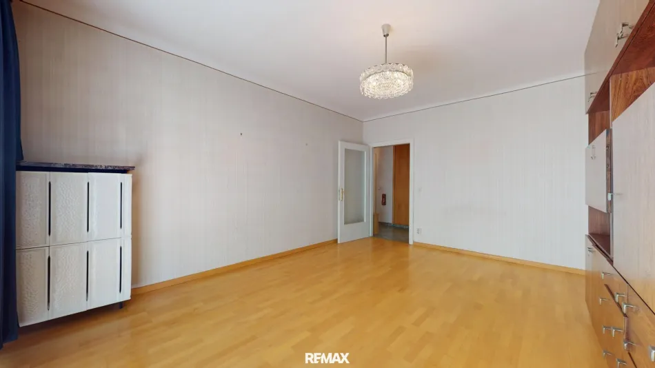 Hofseitige Balkonwohnung mit Grünblick im Währinger Ursulinenhof! - Bild