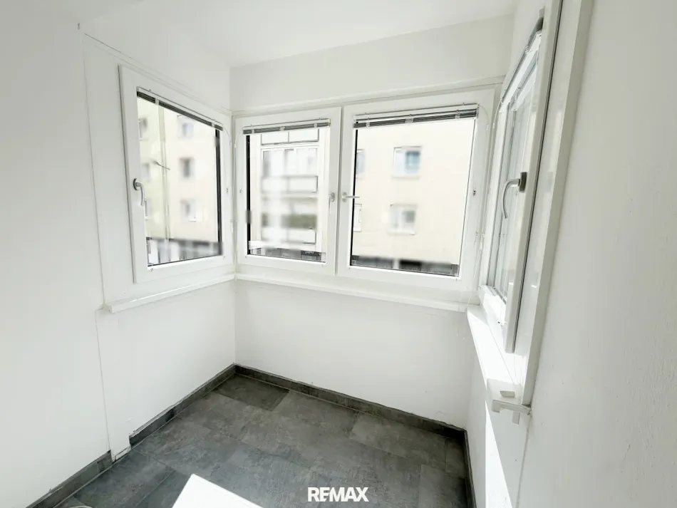 Geräumige 4 Zi. Wohnung im Zentrum von Wels - Bild