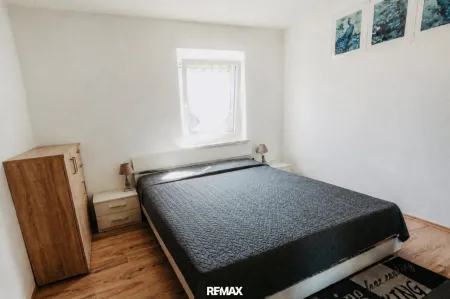 Wohnung 2 OG Schlafzimmer