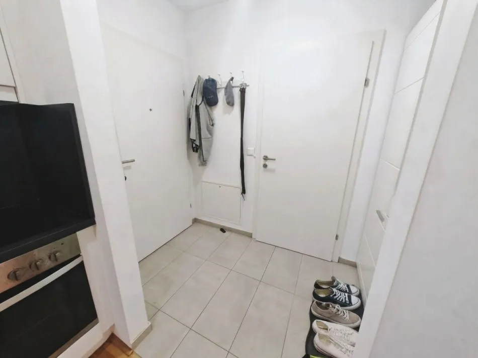 Modernes Wohnen zum Wohlfühlen: Charmante 2-Zimmer-Wohnung mit Loggia - ab 01.12.2026 - Bild