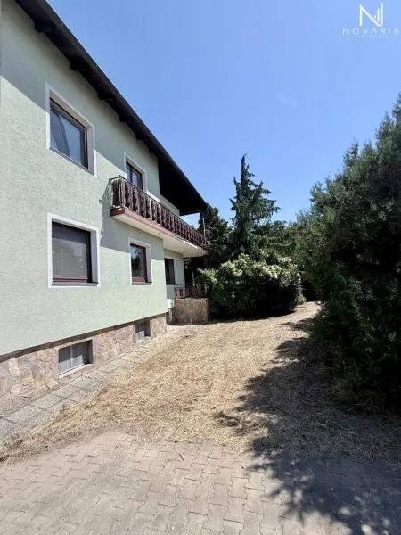 NOVARIA Real Estate