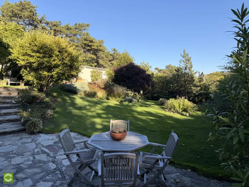 CHRISTOPH CHROMECEK IMMOBILIEN - PERCHTOLDSDORF - EXKLUSIVES BUNGALOW-JUWEL IN TOPLAGE! - Bild