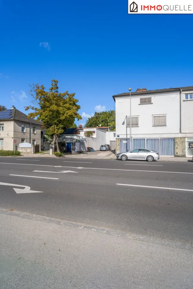 Wo Wohnen und Arbeiten zusammenfinden - Vielseitiges Wohn- und Geschäftshaus mit großzügiger Terrasse, Werkstatt, Garage und flexiblen Nutzungsmöglichkeiten in Wels - Bild