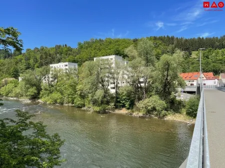 Häuser am Murufer
