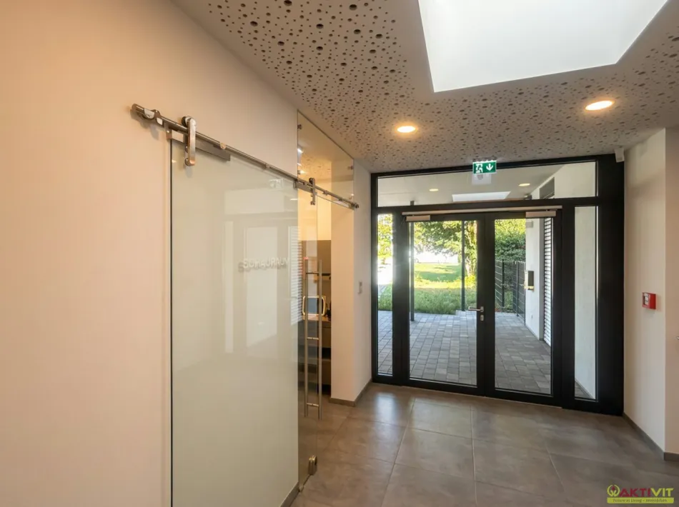 Investment in Gleisdorf: Neuwertige Gewerbeliegenschaft mit langfristigem Mietvertrag - Bild
