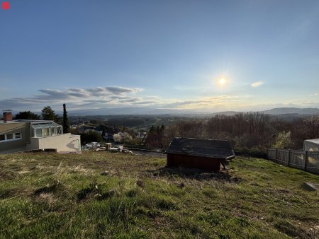 Baugrund trifft auf Lebensqualität: Exklusives Bauland der Extraklasse!