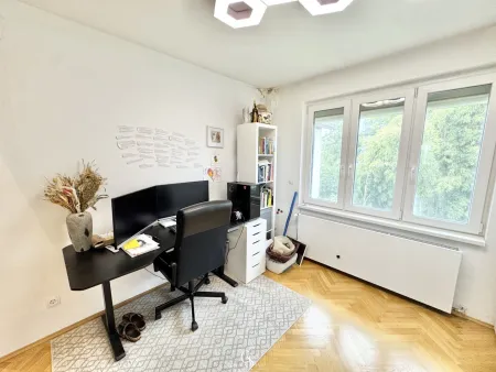 Büro/Gästezimmer