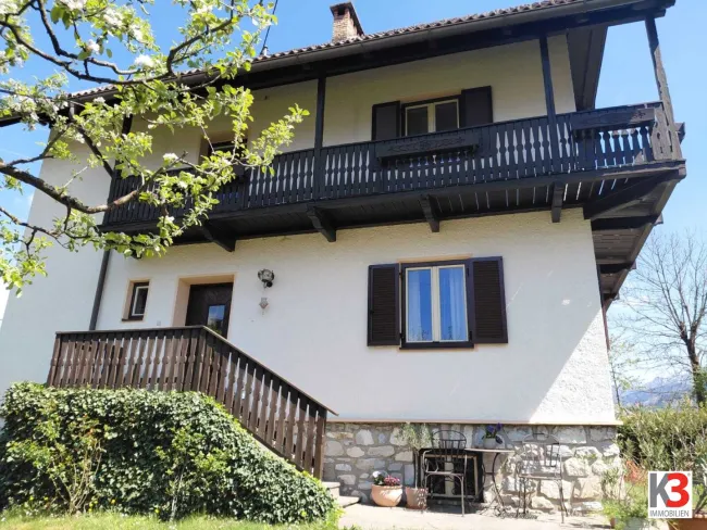 Charmantes Einfamilienhaus 130m² mit Garten, Balkon & Garage in Arnoldstein, Kärnten! - Bild