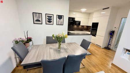 Charmante 3-Zi-EG-Wohnung mit Balkon & Garage