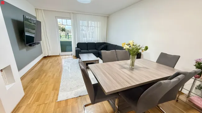 Charmante 3-Zi-EG-Wohnung mit Balkon & Garage - Bild