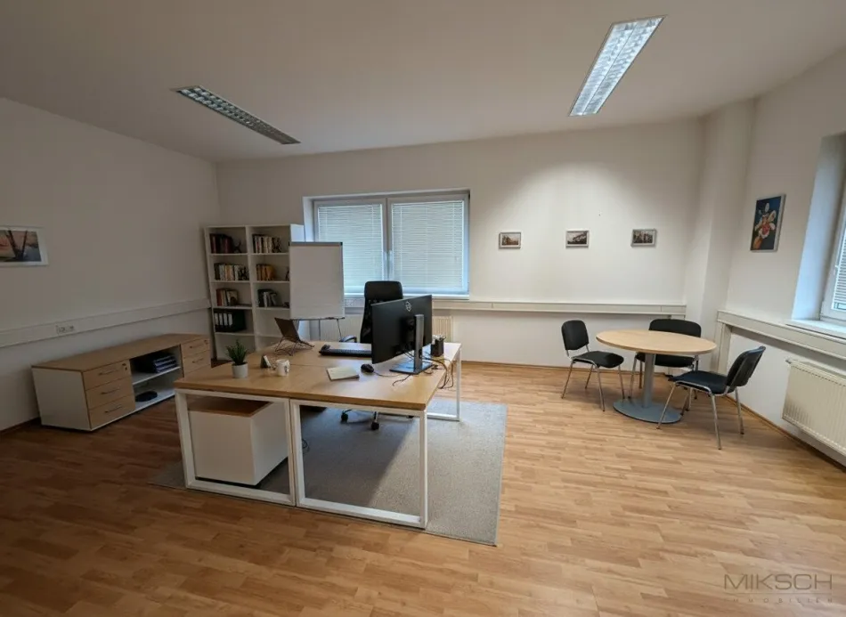 Moderne Bürofläche I 134 m² I Top Lage I Wenige Minuten von der A1 Autobahn I Teeküche - Titelbild