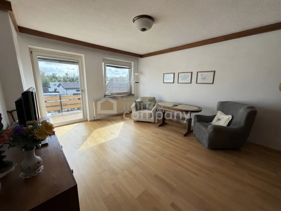 Einfamilienhaus mit 710m² Grund - Bild