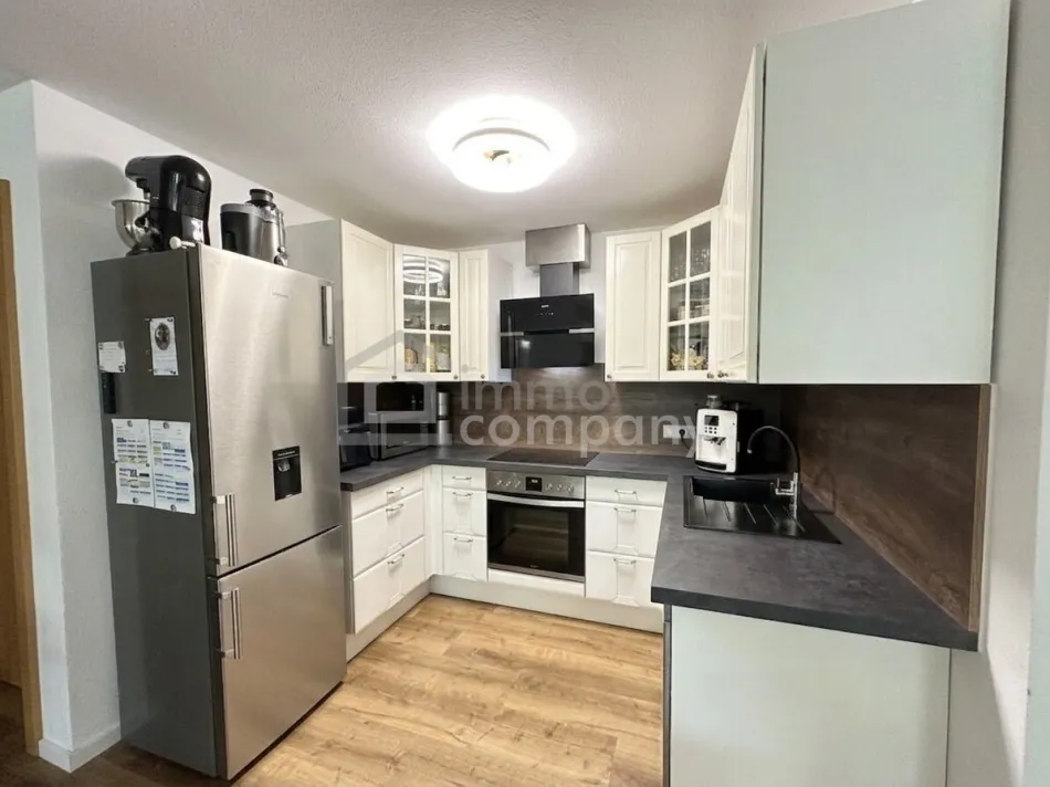 DORNBIRN-Gartenwohnung/Terrassenwohnung, ca. 57 m2 + beheizter, ganzjährig nutzbarer Wintergarten ca. 19 m2, Gesamt-Wohn-NFL ca. 76 m2, Wohnempfinden/Wohlfühl-Atmosphäre wie in einer 3-Zimmer-Wohnung, inkl. 1 TG. + Kellerabteil. - Bild
