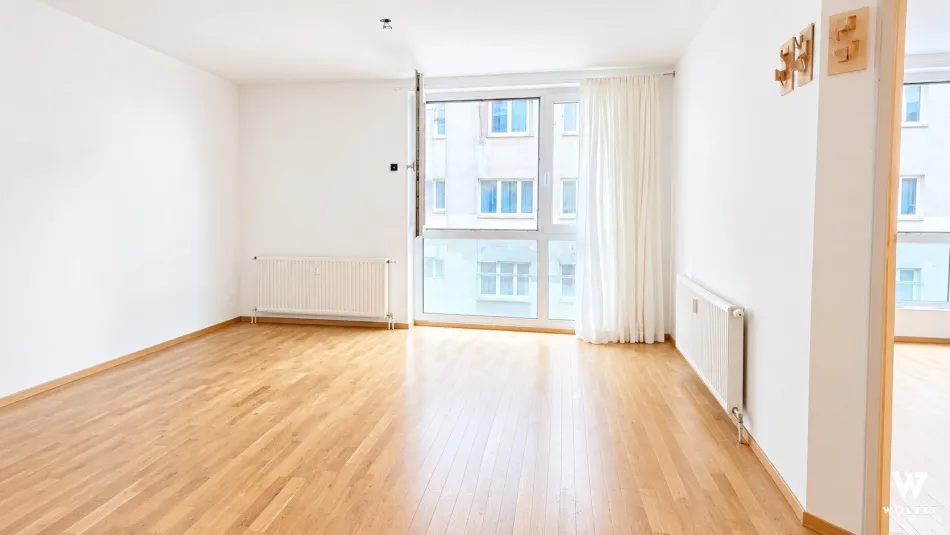 2 Zimmer neben Mariahilferstraße & Westbahnhof | U3&U6 | Garage - Bild