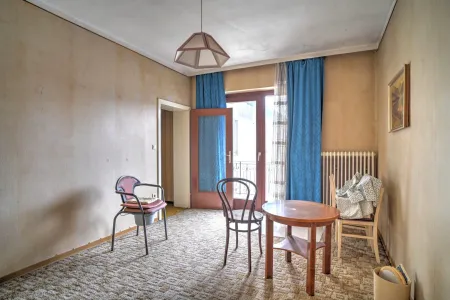 Zimmer 2 OG