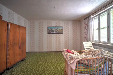 Zimmer 6 OG