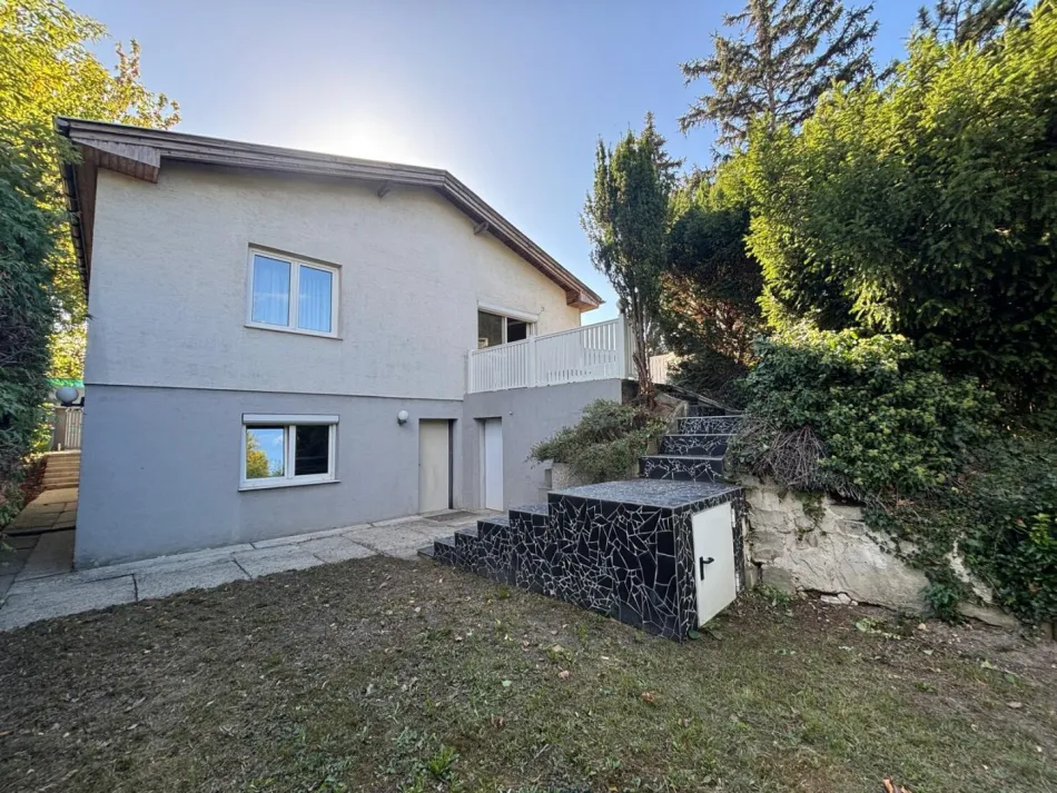 Seltene Gelegenheit in Wien – vollunterkellertes Einfamilienhaus mit 608 m² Eigengrund - Titelbild