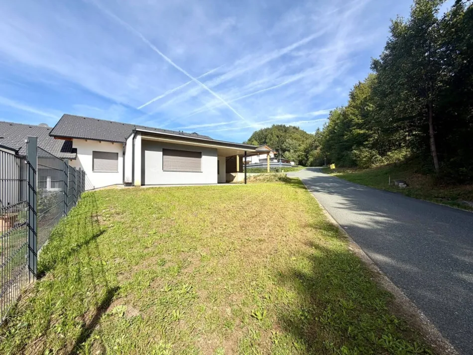 Neuwertiger Bungalow in Grafendorf – bezugsfertig, Siedlungsrandlage & gute Anbindung - Bild