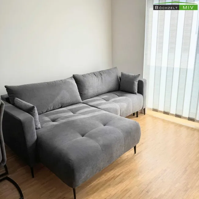 2-Zimmer-Mietwohnung in der Linderwaldsiedlung | Vollmöbliert mit Loggia - Bild