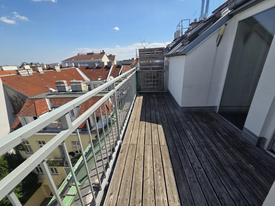 U3 SCHWEGLERSTRASSE - RUHIGE SONNIGE TERRASSENWOHNUNG - 3 Zimmer - 2er WG geeignet ! - Bild