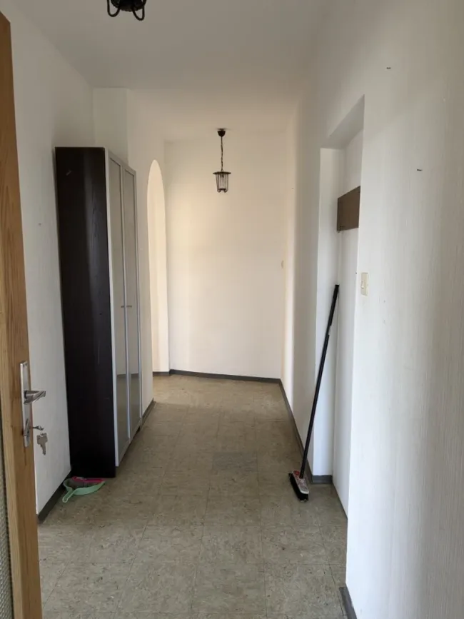 Sonnige 2-Zimmer Wohnung mit Badewanne, Balkon und Garten in Eggersdorf - Bild