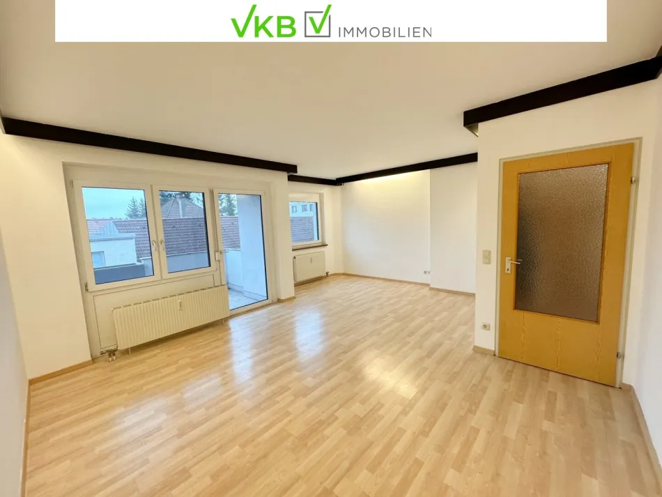 Großzügige Familienwohnung mit 3 Schlafräumen und Tiefgaragenplatz - Bild