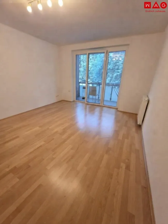 Wohnzimmer Beispiel KI