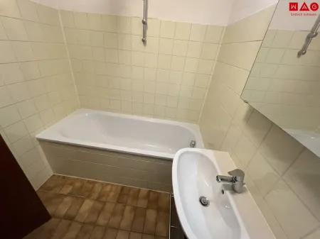 Badezimmer KI-bearbeitet