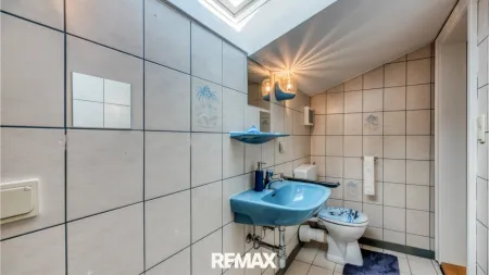 Badezimmer im Dachgeschoss