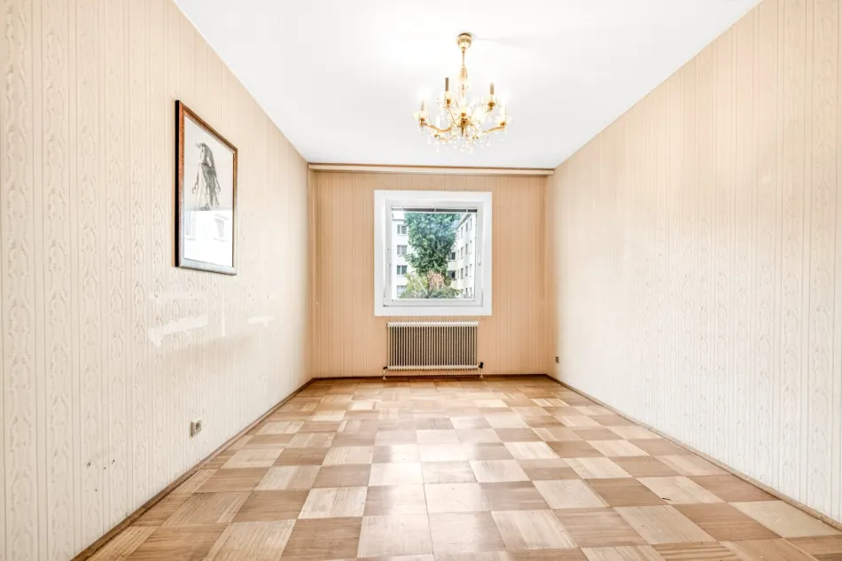 Familie oder WG: 5 einzeln begehbare Zimmer auf ca. 123 m², U-Bahn-Nähe - Bild