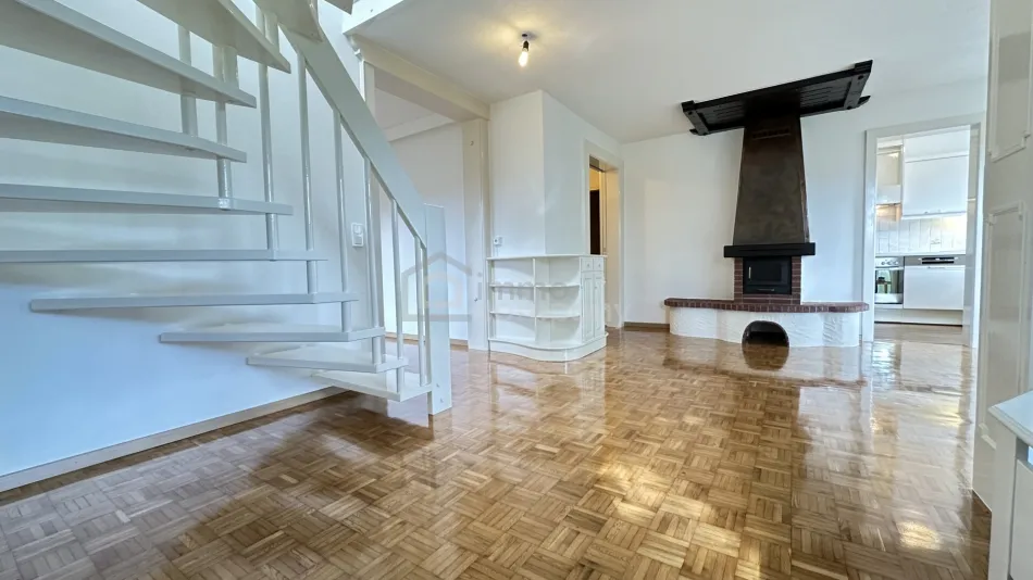 Lochau - 4-Zimmer-Maisonette-Wohnung auf 2 Stockwerken, in nächster Nähe zum Wohngebiet "Bäumle" in Lochau, fußläufig in wenigen Gehminuten die beliebten Badebuchten rund um die "Alte Fähre", ideal für Personen, die den Bodensee lieben. - Titelbild