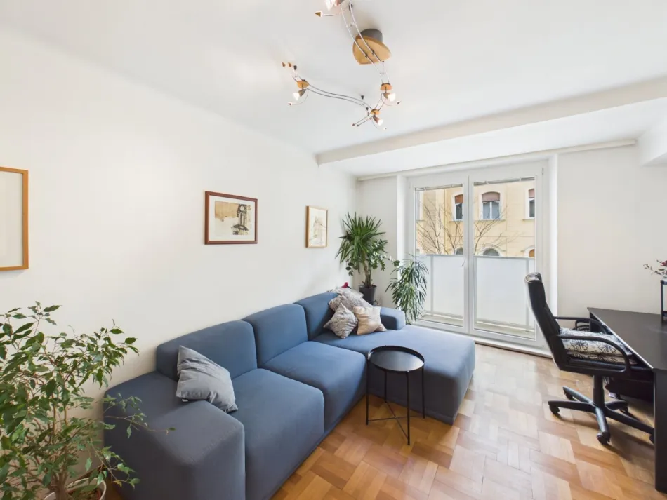 Charmante 2-Zimmer-Wohnung in 1130 Wien mit Balkon und Gartenmitbenützung - Titelbild