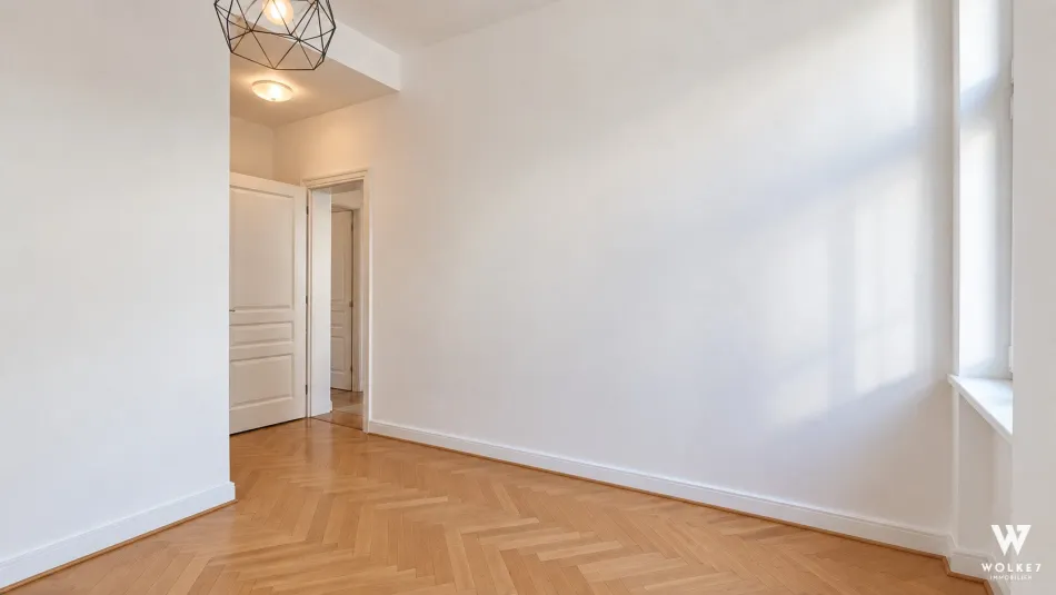 Sanierte 2-Zimmer-Wohnung im Zweitbezug (2023) I Fußbodenheizung und -kühlung I Nahe Schönbrunn - Bild