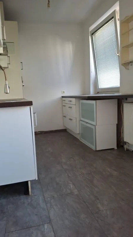 Sanierungsbedürftige 2 Zimmer Wohnung in der Taubergasse/Hernalser Hauptstraße in 1170 Wien