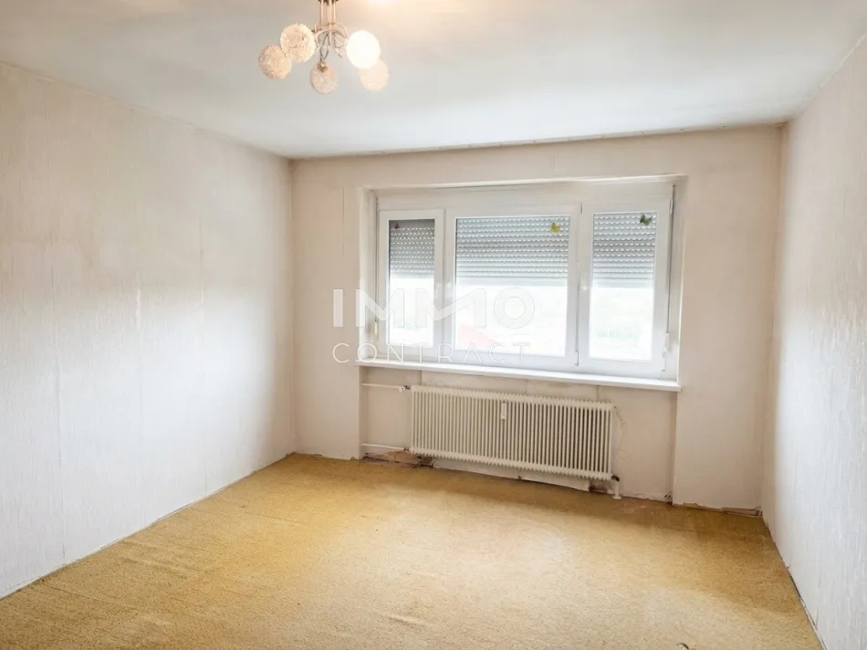 Moderne 3-Zimmer-Wohnung mit Loggia und Fernblick - Bild