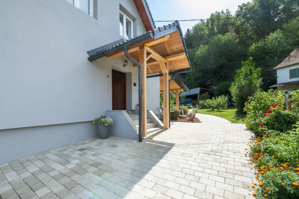 Garten + Terrasse